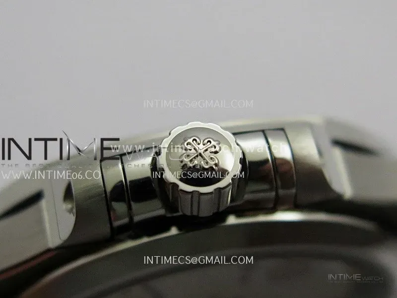 Nautilus 7118 Ladies Diamond Bezel SS DDF 1:1 Best Edition Silver Dial On SS Bracelet Super Clone DD26-330