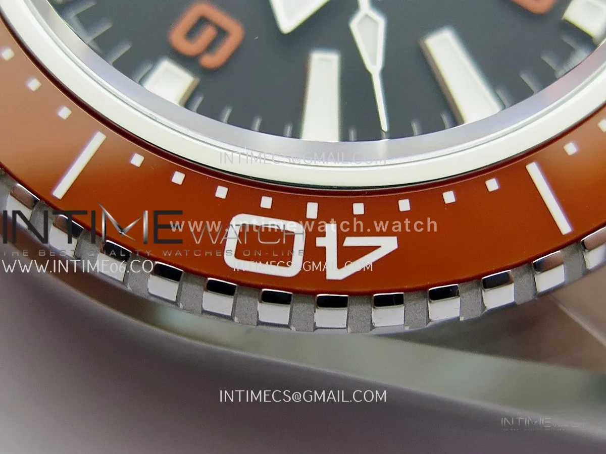 Seamaster 2025 2000M 217.30.42.21.01.003 Orange Ceramic Bezel VSF 1:1 Black Dial On SS Bracelet Asian 8912