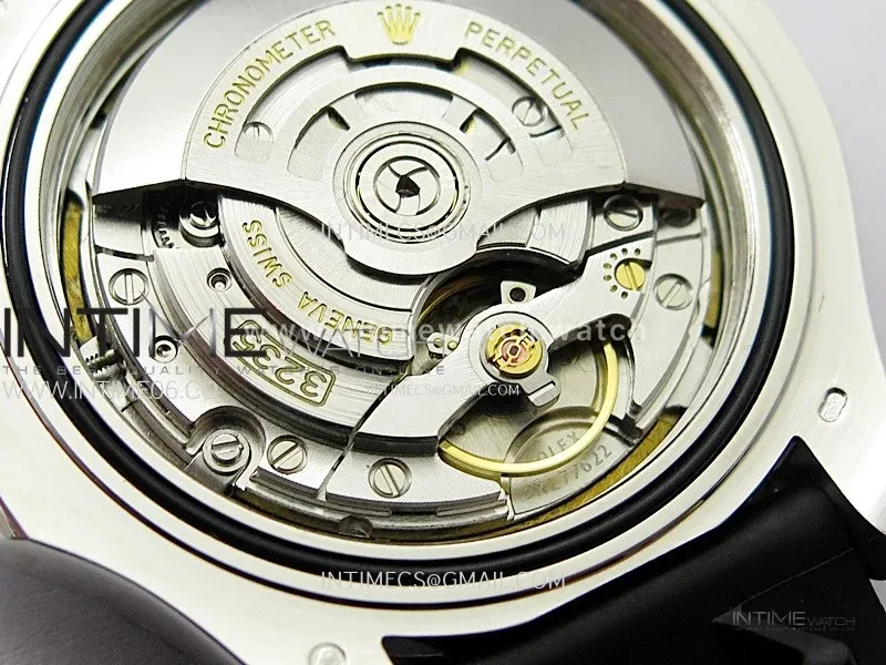 Yacht-Master 226559 Weight PG/Tungsten Gold WF 1:1 Best Edition Black Ceramic Bezel on Oysterflex Rubber Strap VS3235