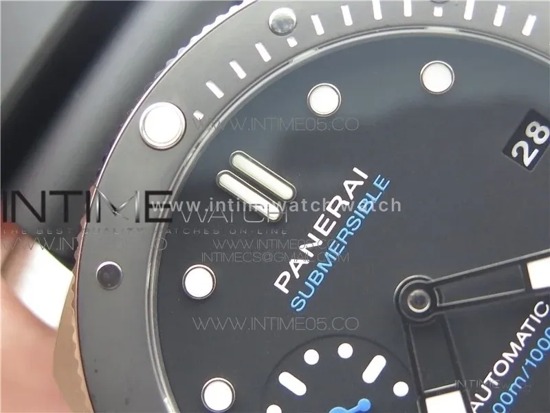 PAM683 Luminor Submersible 42mm VSF Best Edition Black Dial on Rubber Strap P900 Clone