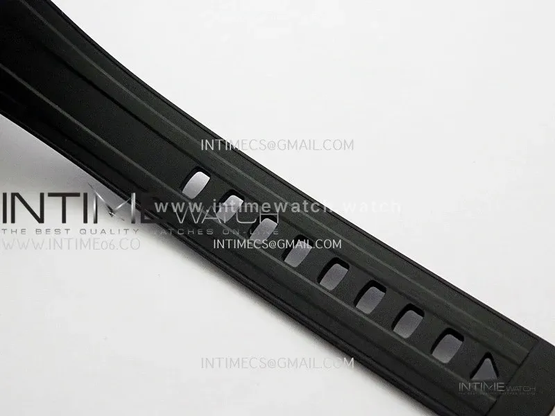 Seamaster Diver 300M Black Ceramic/SS VSF 1:1 Best Edition Black Dial On Black Rubber Strap Super Clone Asian 8806